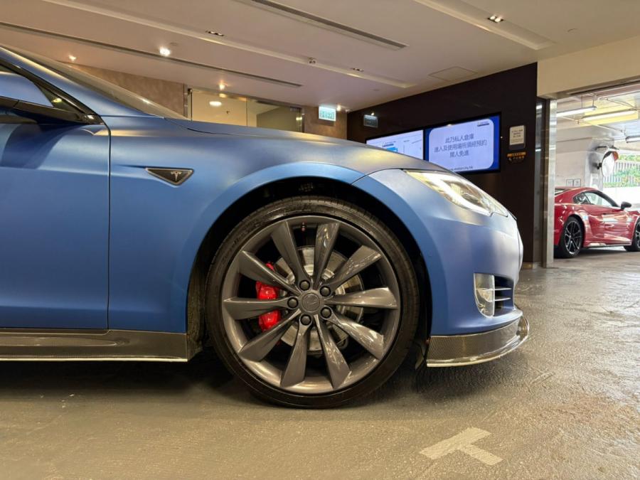 Model S P85D - Image 3